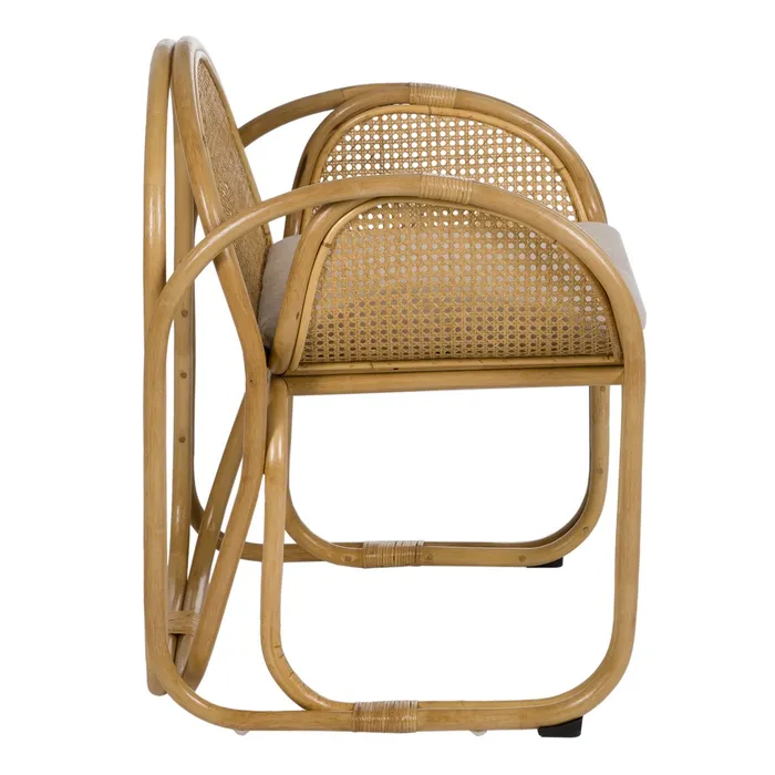 Fauteuil-Arrondi-Design-en-Rotin-boheme-majdeltier-3