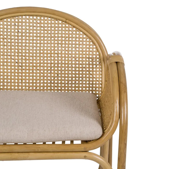Fauteuil-Arrondi-Design-en-Rotin-boheme-majdeltier