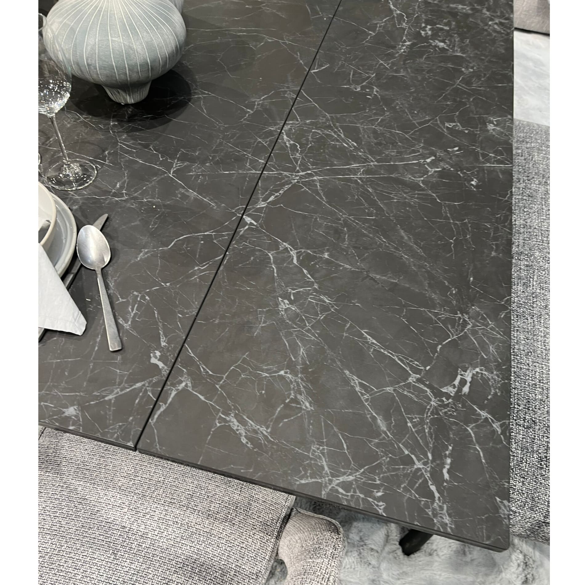 Table Carree Extensible En Ceramique Hector 140cm x 140cm majdeltier