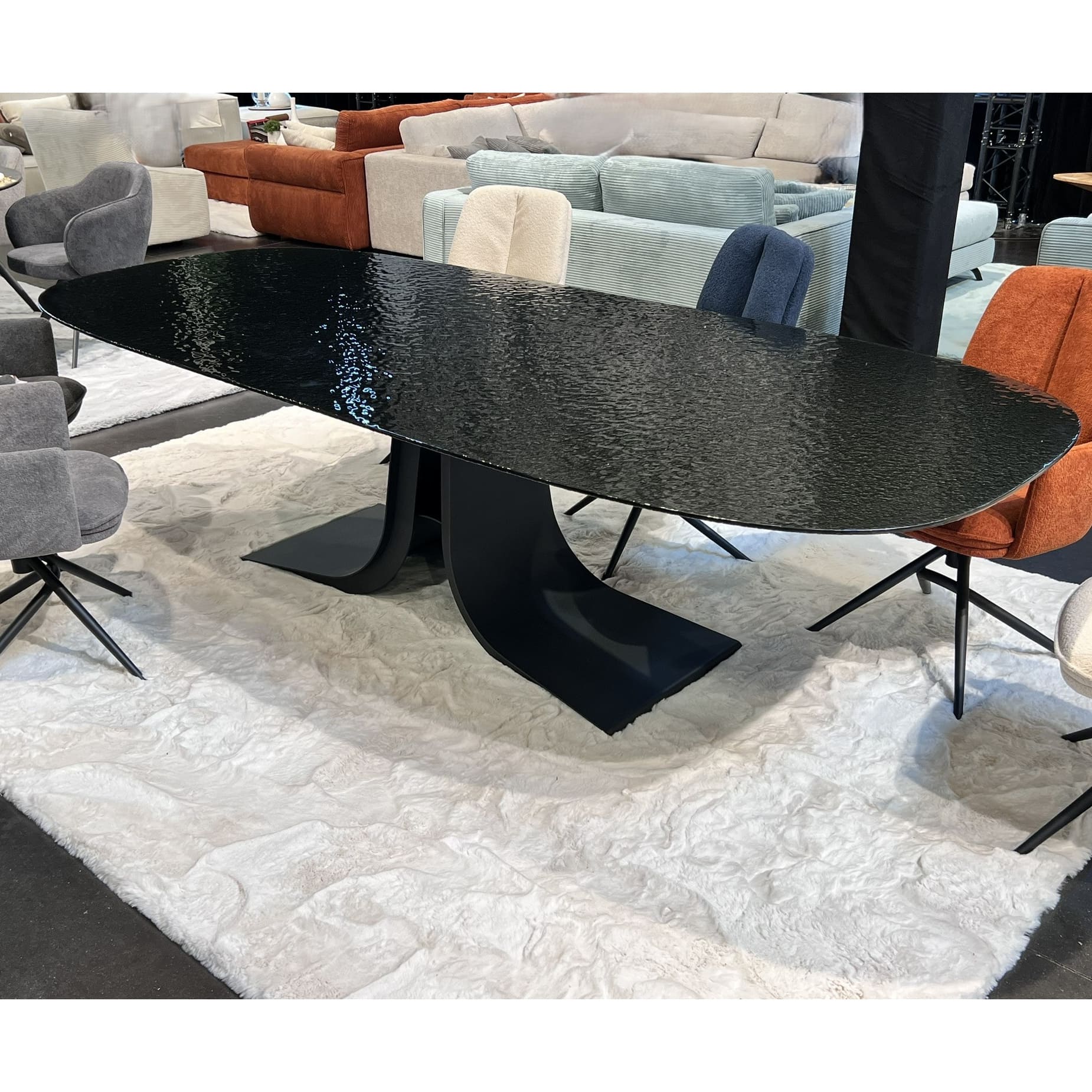 Table Vogue en verre trempe effet martele waterglass 280cm majdeltier 3