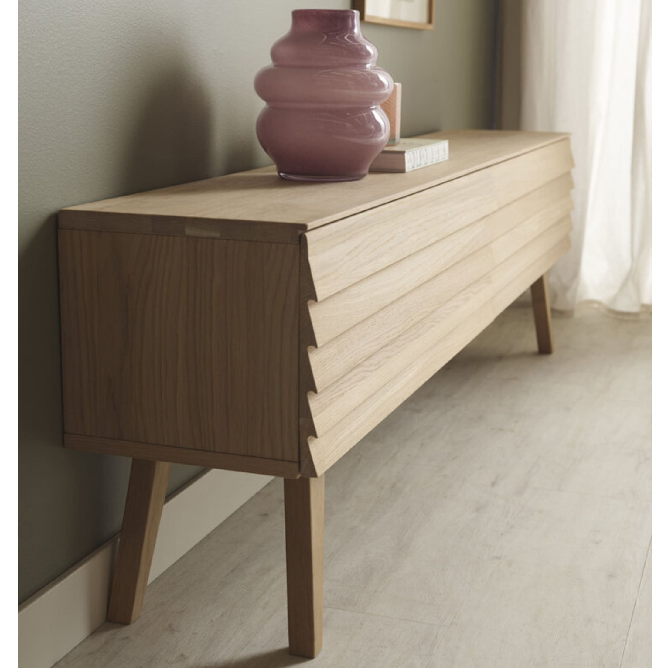 Grand Meuble TV Chene Naturel CASO 777 style scandinave Chene clair CASO 777 pieds angles massif design designer Steffensen Wurth majdeltier 4