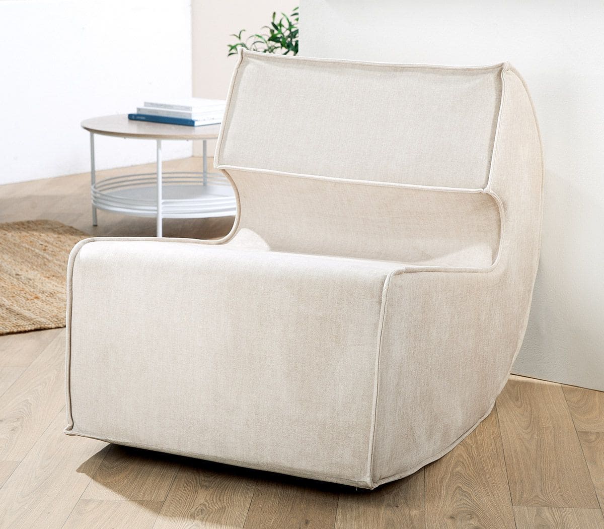 Fauteuil Velours à Bascule Thobias beige-majdeltier-1 Fauteuil Velours a Bascule Thobias beige majdeltier 1