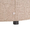 Détail tissu, pied et étiquette Richmond Interior, fauteuil Luxandra beige